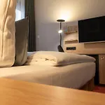 ベスト ウエスタン コンフォート デュッセルドルフ ホテル 4*