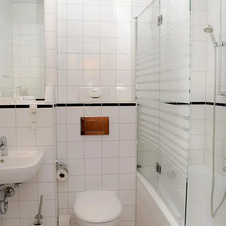 Western Comfort Business Duesseldorf-neuss 호텔