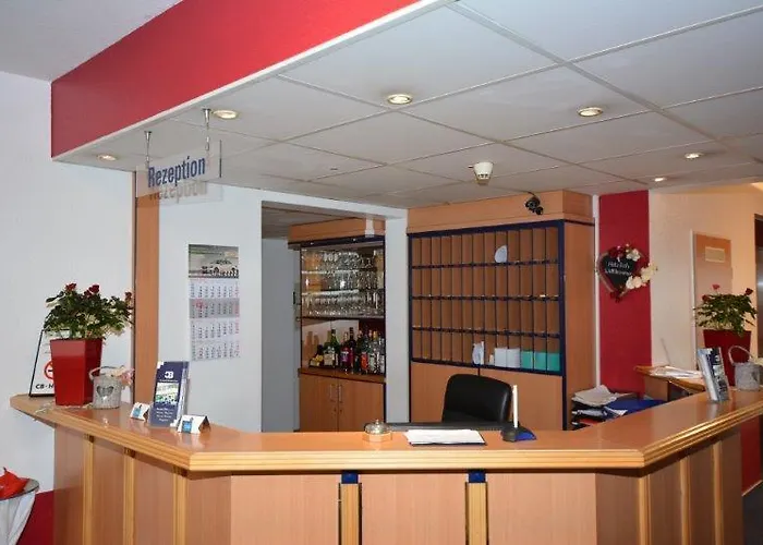 ホテル ベスト ウエスタン コンフォート デュッセルドルフ 4*