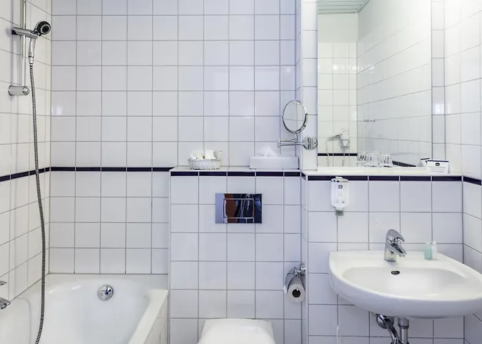 ホテル ベスト ウエスタン コンフォート デュッセルドルフ