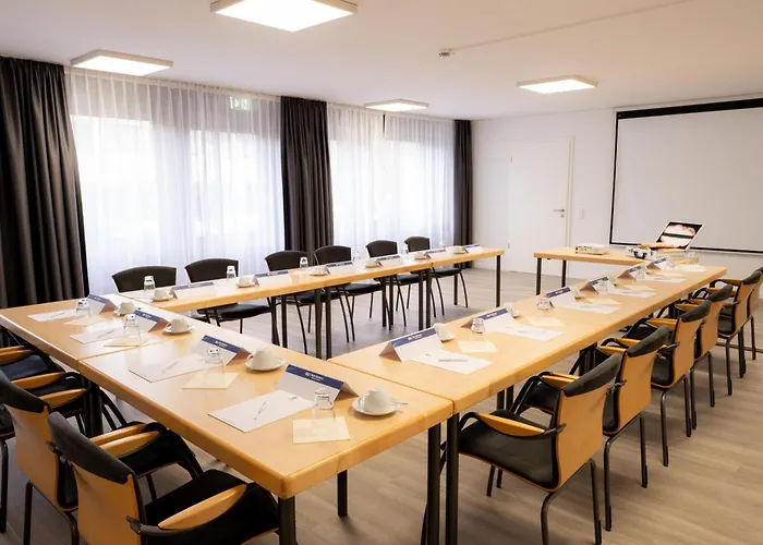 ホテル ベスト ウエスタン コンフォート デュッセルドルフ